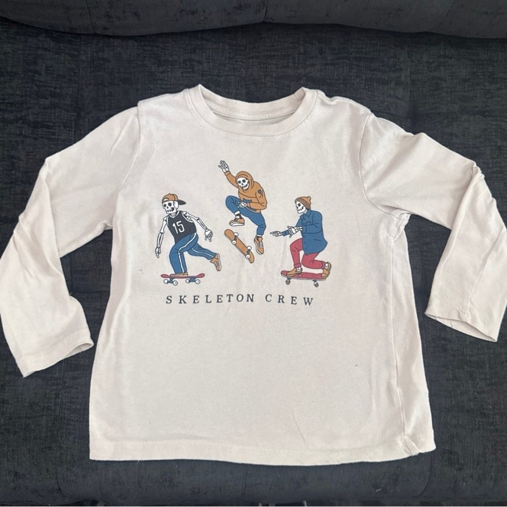 Old Navy Kids Long Sleeve Tee - White with Skeleton Crew Design
